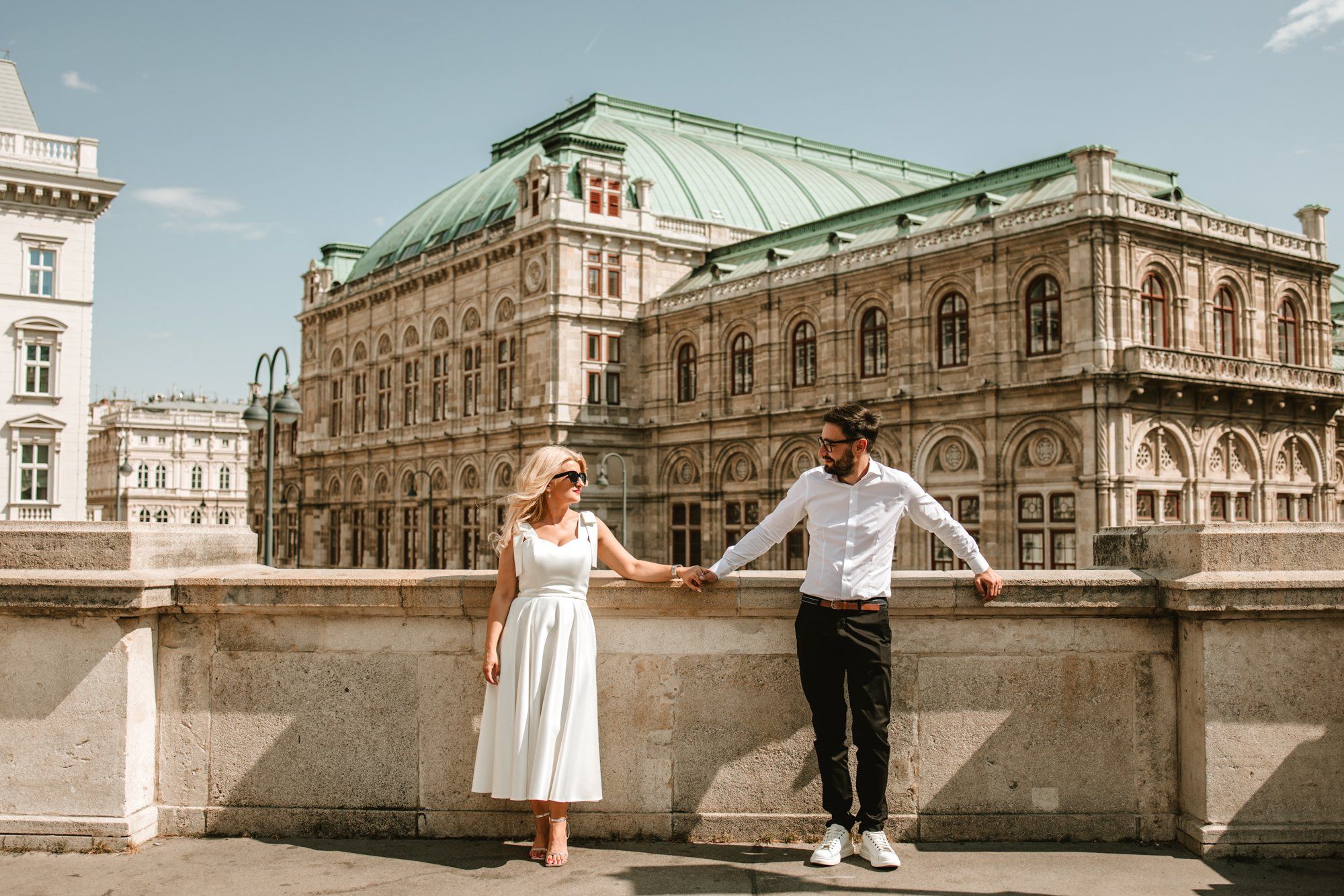 Happy couple celebrates St. Valentine's in Vienna 